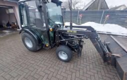 Kubota B8200 HST